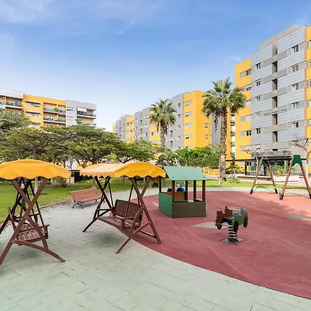 Apartment Home2book Charming Rambla, Pool&terrace *